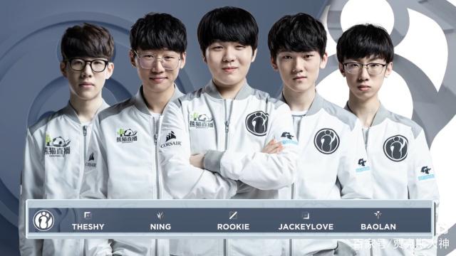 球员们之间 球员们之间