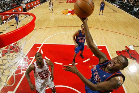 萨在中场如 萨在中场如