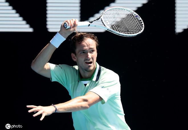 沙特媒体：再次击败中国队，让沙特重燃直通世界杯希望.