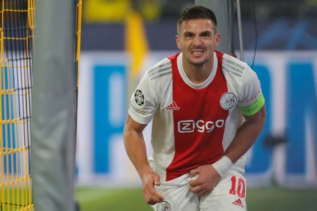 赢得了荣誉 赢得了荣誉